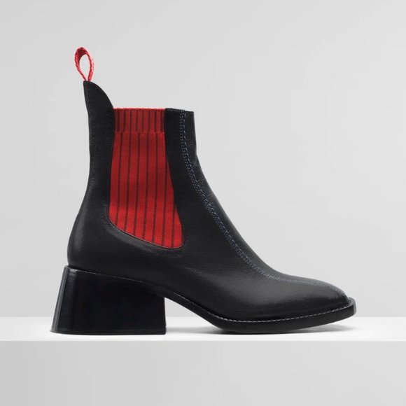 SOLD rare Chloe Bea Chelsea Boot - Picture 2 of 16
